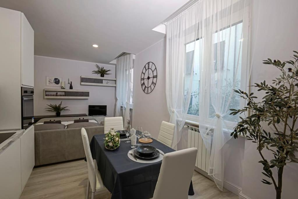 Apartment In Centro Storico Porto Di Savona-spiagge Savona